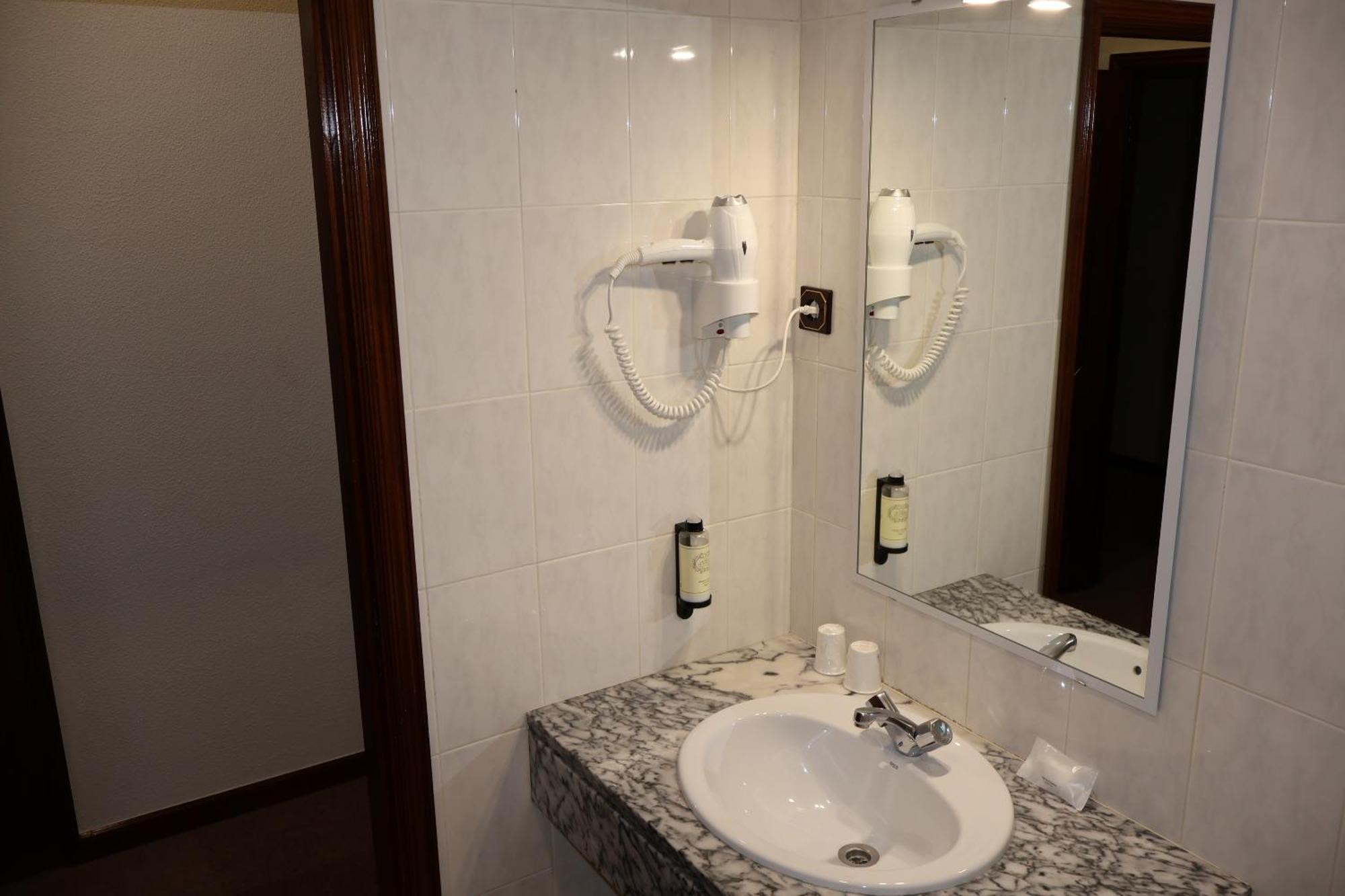 Santhyago 3*